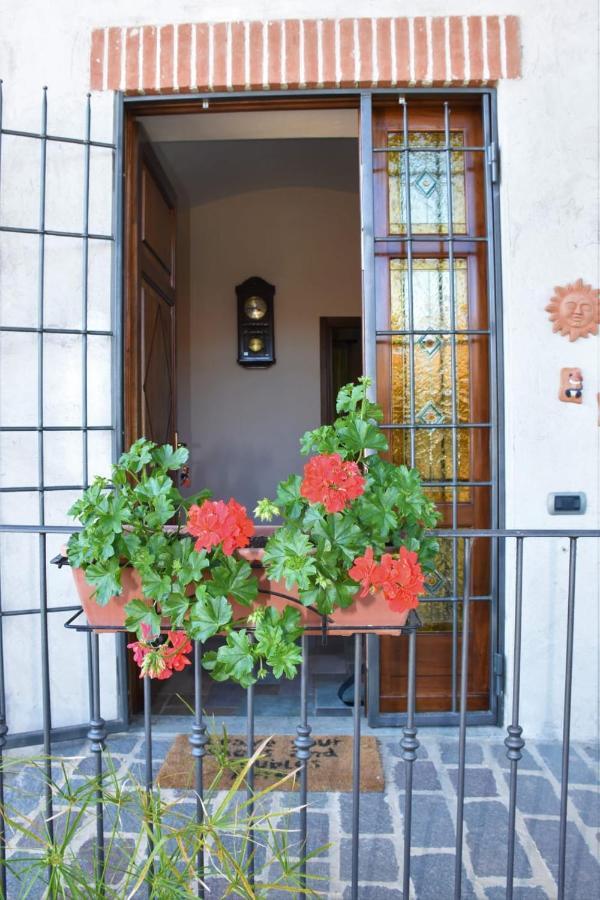 Bed and Breakfast La Casa Di Enzo Lequio Tanaro Экстерьер фото