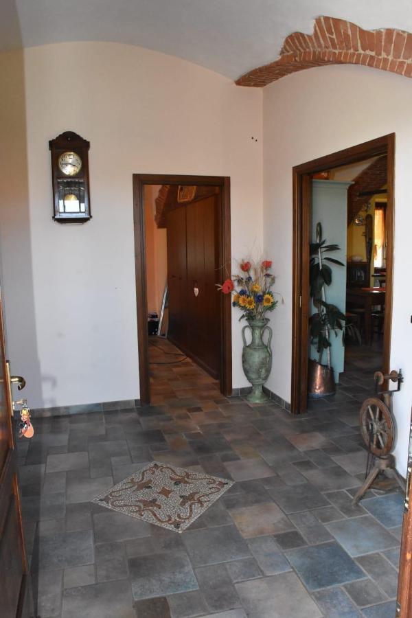 Bed and Breakfast La Casa Di Enzo Lequio Tanaro Экстерьер фото